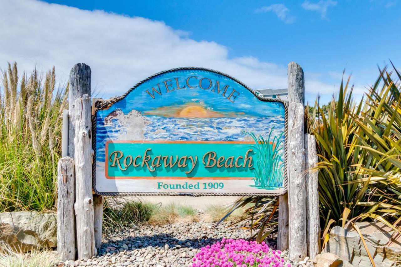 Villa Chris'S Oceanfront Getaway Rockaway Beach Exterior foto